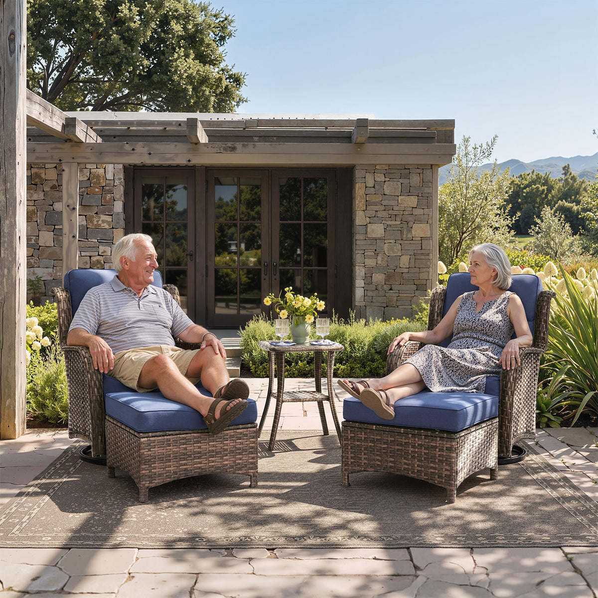 Hawthorne 5 Piece Outdoor Wicker Conversation Set With  Side Table & Ottomans For Balcony